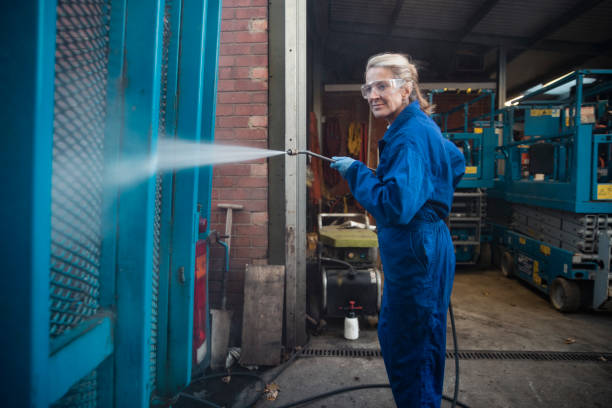 Best Local Pressure Washing Services  in Stuart, IA