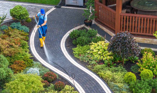 Best Affordable Pressure Washing  in Stuart, IA